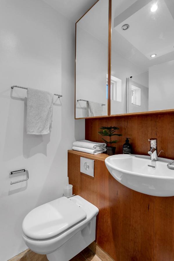 Studio Apartment With Ocean View Reykjavik Exterior photo